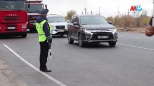Сел в автомобиль — пристегнись: в Волгограде прошел рейд ГИБДД