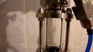 Колпачковая барботажная колонна