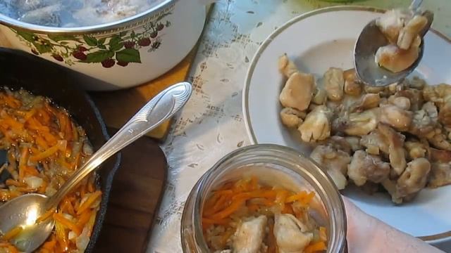 #ТУШЕНКА ИЗ КУРИЦЫ С ПЕРЛОВКОЙ