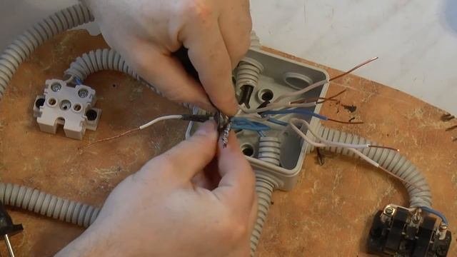 Сборка распределительной коробки/Электромонтаж выключателя
