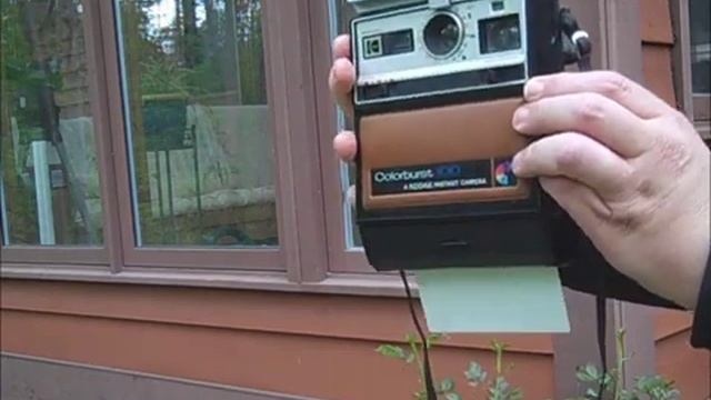Kodak Colorburst 100 Instant Camera смотреть онлайн