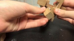 Деревянная головоломка