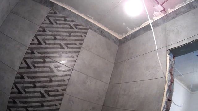 УКЛАДКА ПЛИТКИ!!! ВАННА, САН УЗЕЛ ДУШЕВОЙ ПОДДОН!!! смотреть онлайн