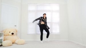 BLACKPINK Lisa - "I Like It" Cardi B - Lisa Rhee Dance Cover