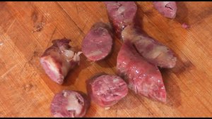 Колбаски из мяса старой козы / Для жарки копчения и на мангал