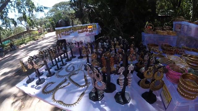 Индия. Бангалор. Красивые девушки. смотреть онлайн