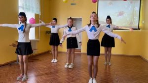 Танец на праздник весны ? 4К.mp4