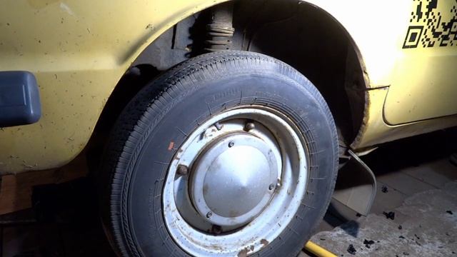 Жёлтый Запорожец. Серия 2. смотреть онлайн