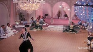 Mujhe Zindagi Ne Mara - Smita Patil - Bindu - Angaaray - Asha Bhosle - Anu Malik - Old Hindi Songs