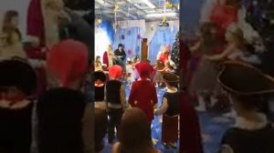 Новогодняя игра Хвост Бабы Яги