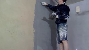 Как нанести штукатурную сетку на стену.