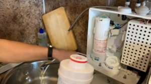 Замена основных фильтров ионизатора воды KYK
