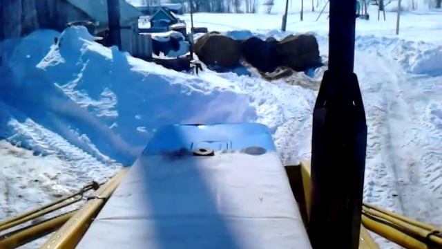 сено в рулонах