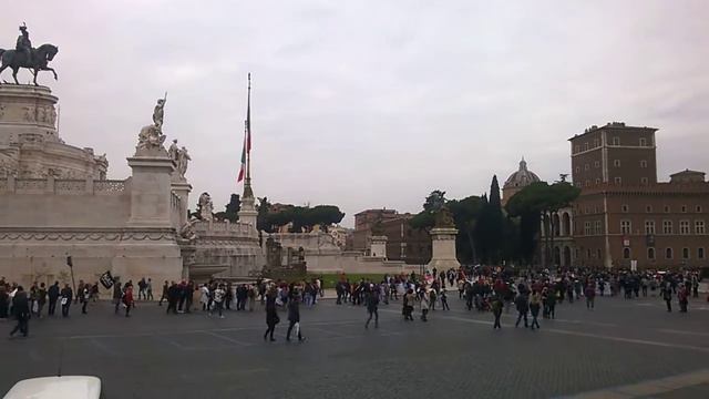 Красивый Рим смотреть онлайн