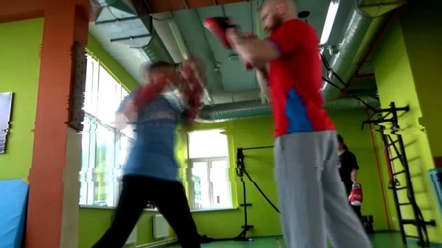 Марцевич Денис. Инструктор единоборств Фитнес Парк. смотреть онлайн