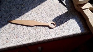 КАК СДЕЛАТЬ НОЖ КУНАЙ ИЗ ФАНЕРЫ?