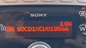 Разблокируем магнитолу Sony E1 для Ford самостоятельно