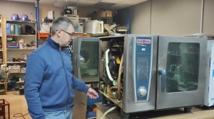 Ремонт RATIONAL SCC 61 We - Черный дисплей и отсутствие реакции на прикосновения