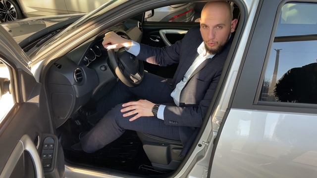 Nissan Terrano 2018. С пробегом смотреть онлайн