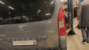 PEUGEOT PARTNER 2011г бензин 1,6 литра МКПП пробег 140 тыс. Замена ГРМ, компъютерная диагностика ДВ