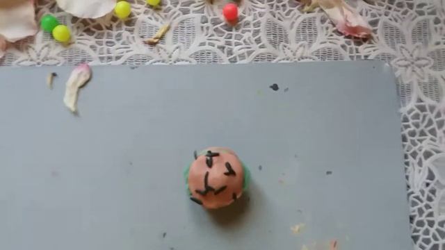 Як зробити мініатюрну їжу із пластиліну. смотреть онлайн