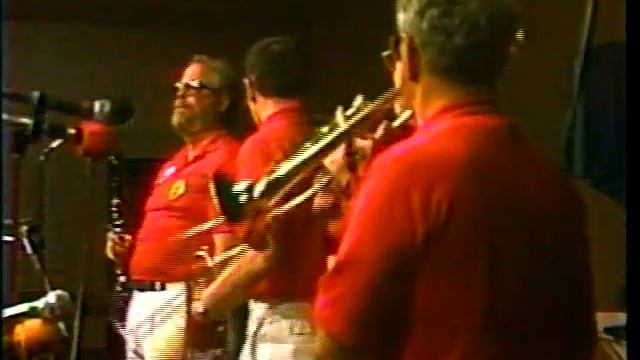 Flat Foot -- Rent Party Revellers смотреть онлайн