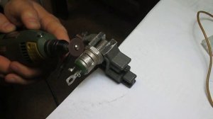 Вскрытие тиристора силового TO142-80-6 с помощью proxxon fbs 240/e