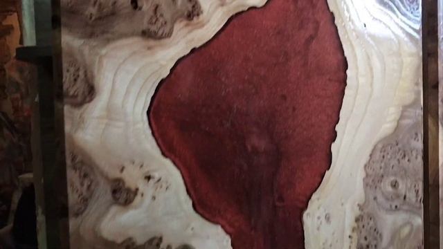 нарды из массива дерева "карагач", с эпоксидной смолой.