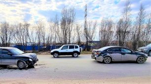 В Нефтеюганске двое водителей не поделили дорогу