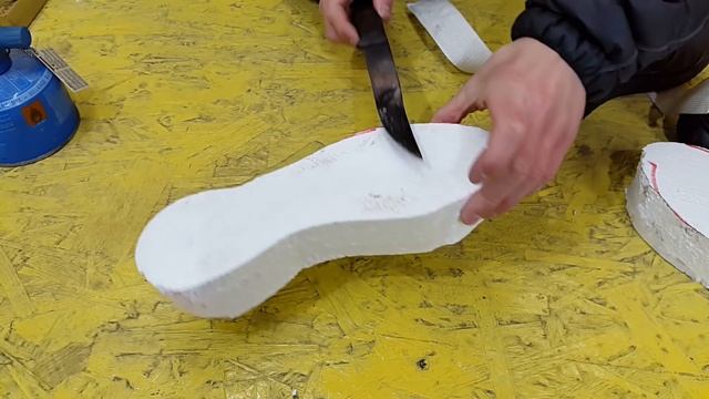 Тапочки из пенопласта своими руками
