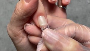 НАРАЩИВАНИЕ НОГТЕЙ НА ГЕЛЕВЫЕ ТИПСЫ – ДВУСТОРОННИЙ ДИЗАЙН