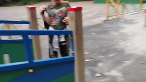 1000000916.mp4