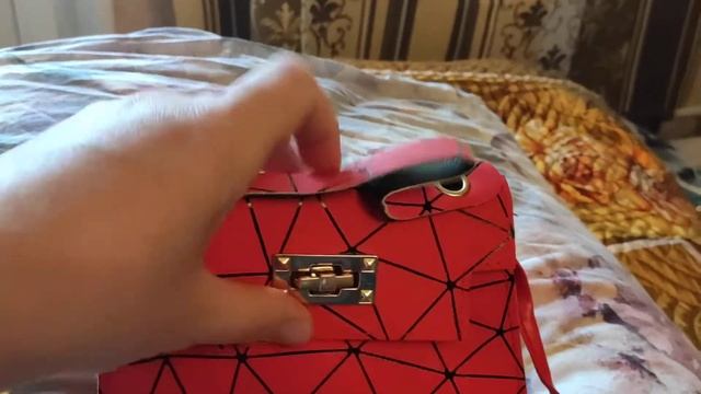 Красная сумочка смотреть онлайн