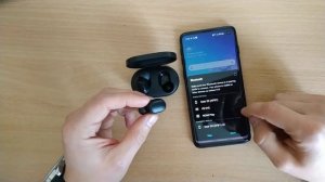 Как подключить беспроводные наушники
Redmi Airdots