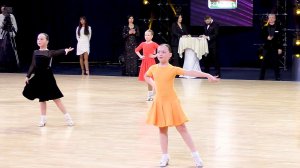 Дети-1 (Соло Н) 1/4: ча-ча-ча - Чемпионат Минска (18.03.2023) спортивные бальные танцы