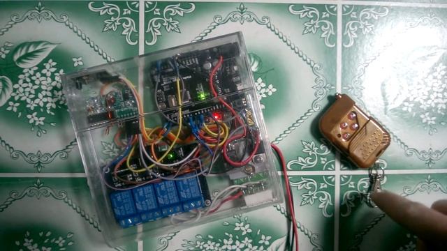 Пульт управления авто (блок на arduino)