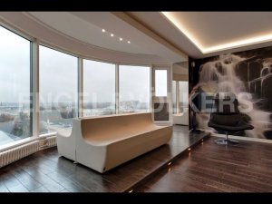 Engel&Volkers СПб: Элитная квартира Mont Blanc - панорама города и акватории Невы