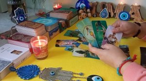 ТАРО. МГНОВЕННЫЙ ВЫЗОВ МУЖЧИНЫ ПОЗВОНИТ В ТЕЧЕНИЕ ДВУХ ЧАВСОВ ПОСЛЕ ПРОСМОТРА