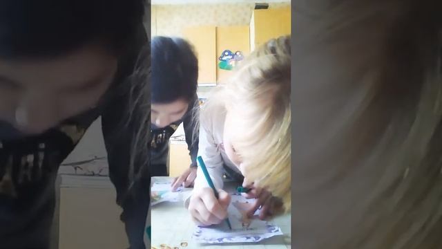 Челлендж рисовать платье и делать чупики смотреть онлайн