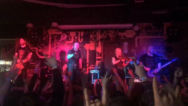 КняZz - Камнем по голове (live @ ПИНТА Ижевск 30.03.2017) смотреть онлайн
