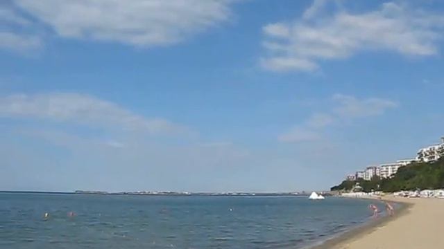 Пляж Робинзон в Елените, Болгария