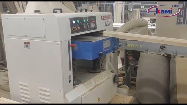 Реймусовый станок со спиральным валом QUADRO 63W Строгание брусков разной толщины на рейсмусе КВАДР