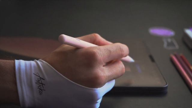 Best drawing glove for Procreate on the iPad смотреть онлайн