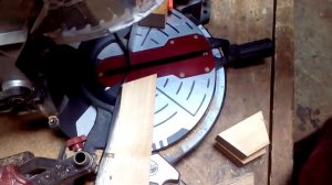 Как из бруска сделать круглую деталь (How to make a round piece from a bar)