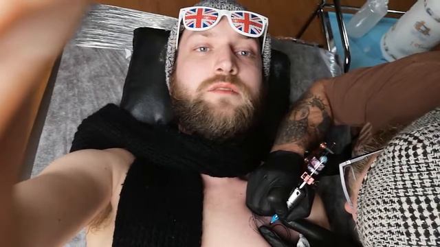 Бартемий Бомбей. Перфоманс "Бесконечная Любовь" смотреть онлайн