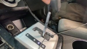 10-16 Hyundai Elantra ￼centre console removal.