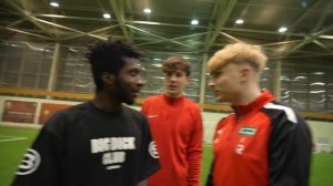 ЗАБЕЙ ГОЛ ЧТОБЫ РАЗДЕТЬ ДЕВОЧКУ!