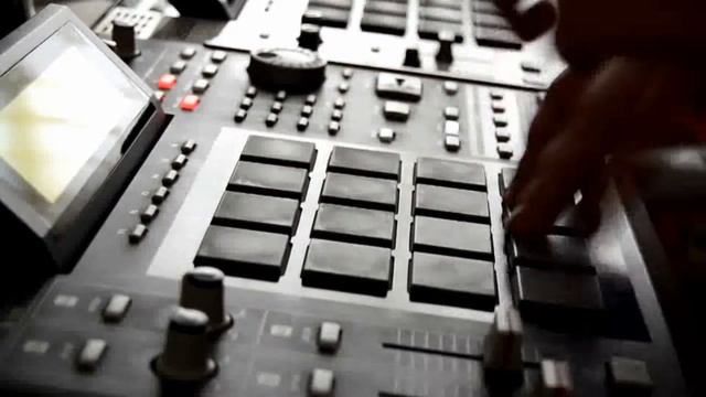 CREAMBEAT - Live MPC Vol.1 смотреть онлайн