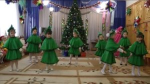 Злынка Детский сад"Теремок" танец "Ёлочки"средняя группа 2016