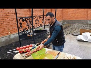 Мясо дикого кабана на мангале.